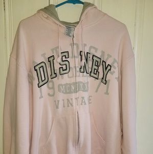 Disney Vintage womens used sweater size Medium